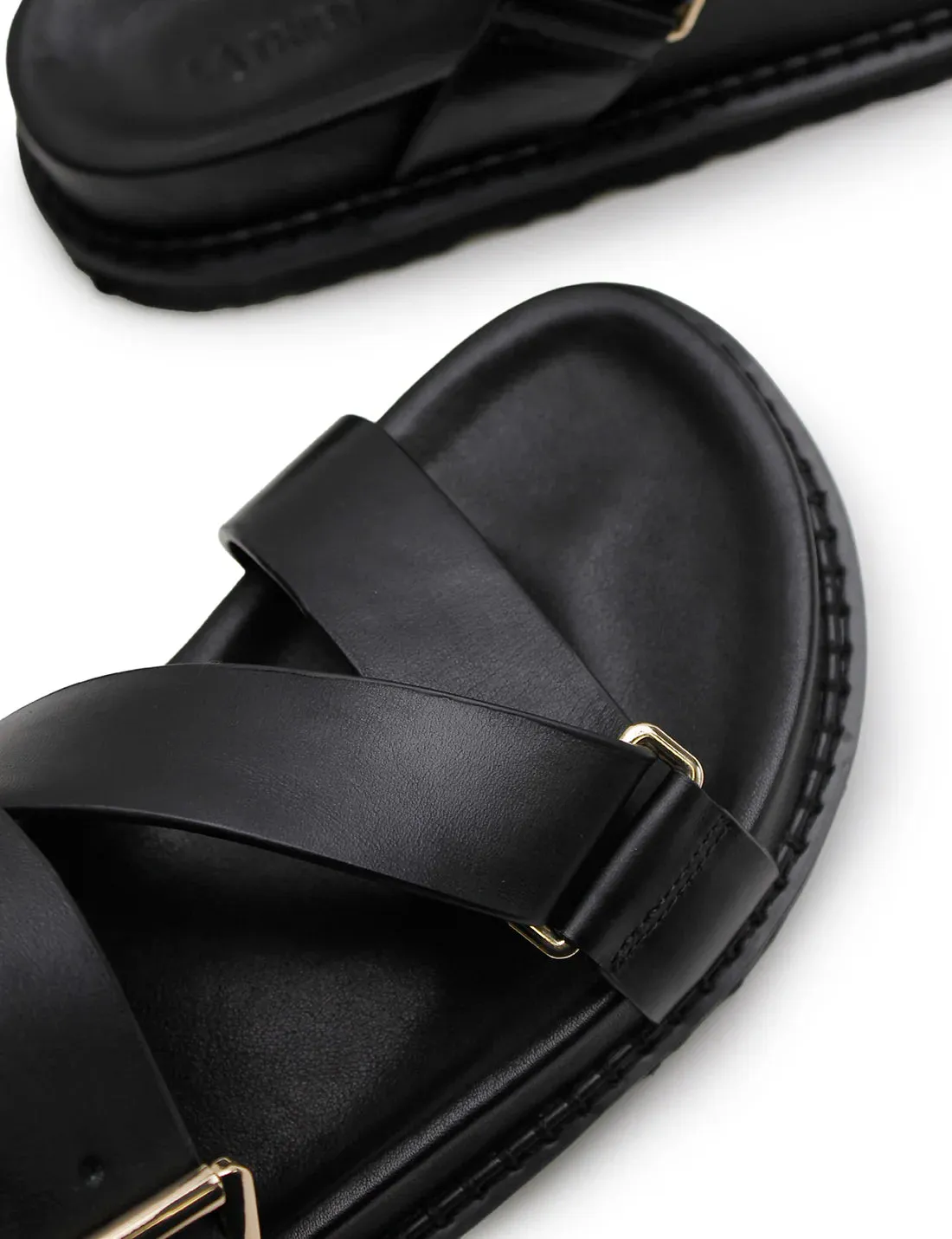 La Tribe Aki Slide - Black