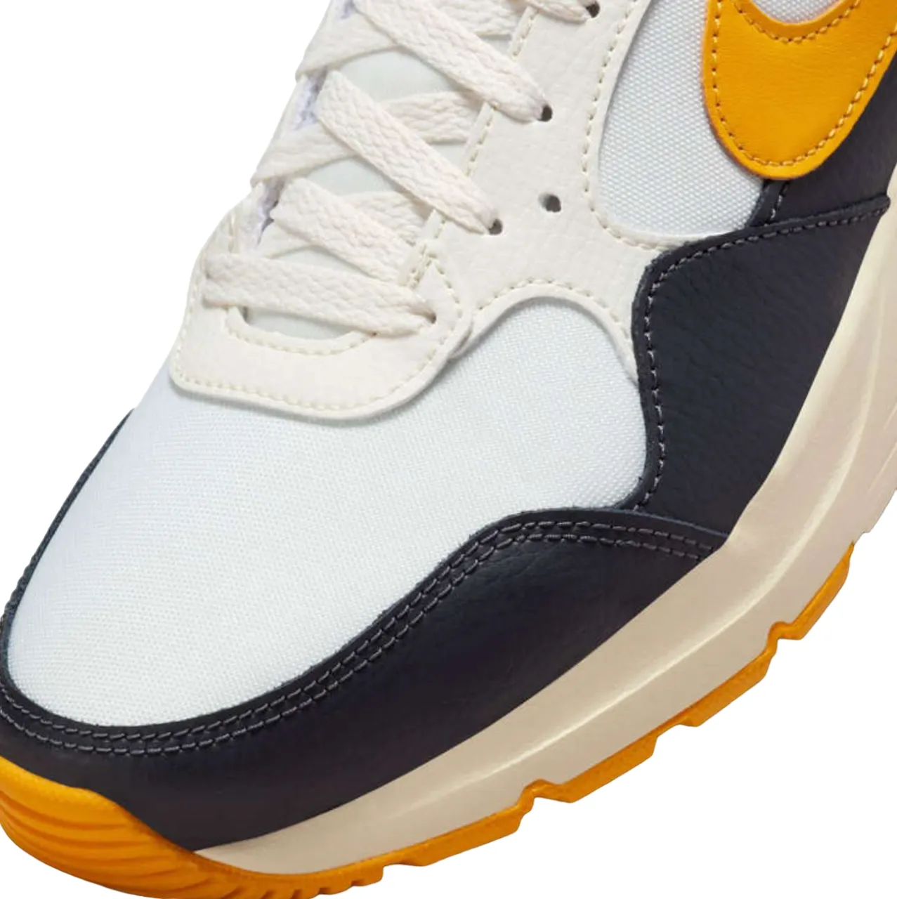 Mens Nike Air Max Sc White/ Black/ Gold Athletic Shoes